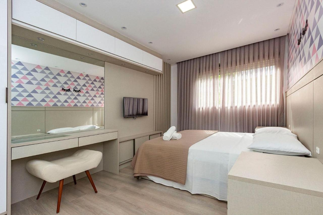 Punta Blu 102-9 - Apartamento De Alto Padrao Em Condominio Exclusivo, Quadra Poliesportiva - Piscina - Portaria 24H. Bombinhas Eksteriør bilde